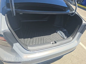 2024 Honda Accord Hybrid Sport-L - miniatura 17
