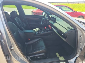2024 Honda Accord Hybrid Sport-L - miniatura 14