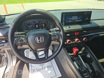 2024 Honda Accord Hybrid Sport-L - miniatura 17