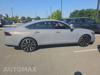 2024 Honda Accord Hybrid Touring - miniatura 4