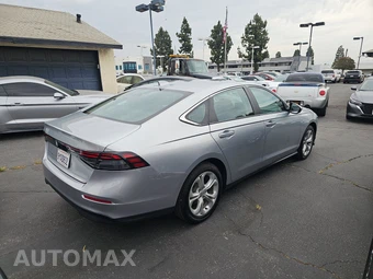 2024 Honda Accord Sedan LX - miniatura 4