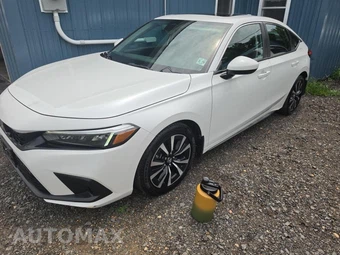2024 Honda Civic Hatchback EX-L