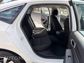2024 Honda Civic Sedan LX - miniatura 22