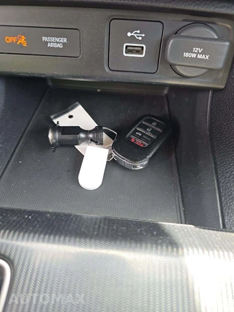 2024 Honda Civic Sedan LX - miniatura 5