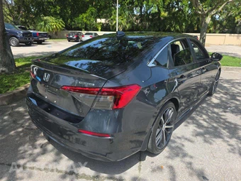 2024 Honda Civic Sedan Touring - miniatura 2