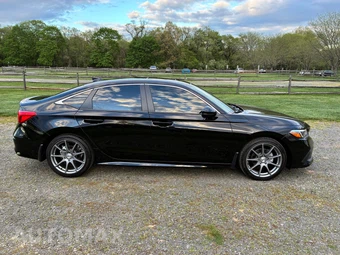 2024 Honda Civic Sedan Touring - miniatura 4