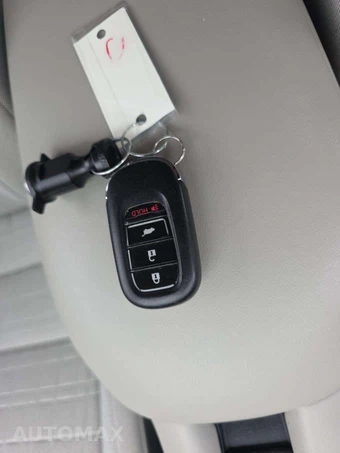 2024 Honda HR-V LX - miniatura 8