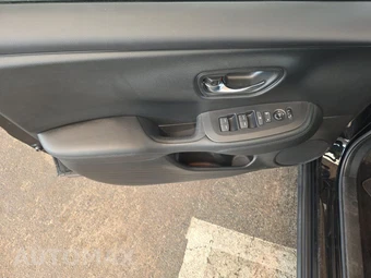 2024 Honda HR-V LX - miniatura 9
