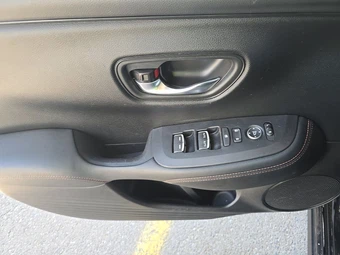 2024 Honda HR-V Sport w/o BSI - miniatura 9
