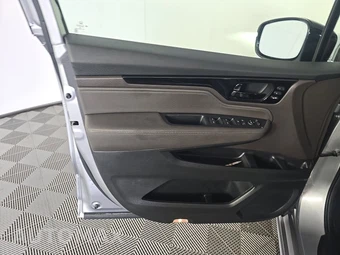 2024 Honda Odyssey Elite 118.1" WB - miniatura 9