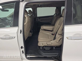 2024 Honda Odyssey Elite 118.1" WB - miniatura 13