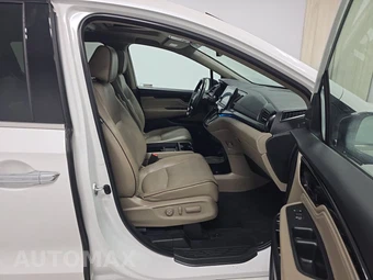 2024 Honda Odyssey Elite 118.1" WB - miniatura 8