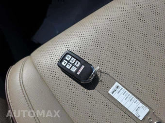 2024 Honda Odyssey Elite 118.1" WB - miniatura 8