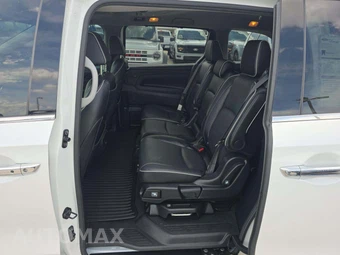 2024 Honda Odyssey Elite 118.1" WB - miniatura 10