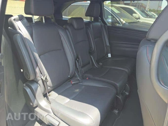 2024 Honda Odyssey Sport 118.1" WB - miniatura 17