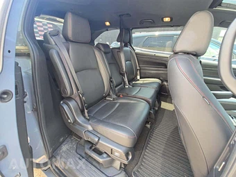 2024 Honda Odyssey Sport 118.1" WB - miniatura 17