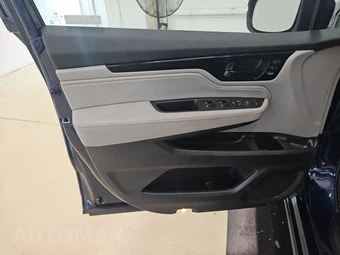 2024 Honda Odyssey Touring 118.1" WB - miniatura 9