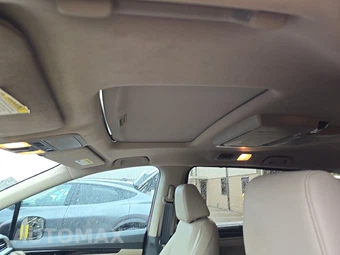 2024 Honda Odyssey Touring 118.1" WB - miniatura 19