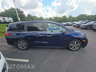 2024 Honda Odyssey Touring 118.1" WB - miniatura 4