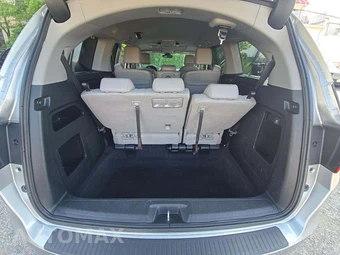 2024 Honda Odyssey Touring 118.1" WB - miniatura 12