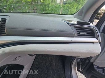 2024 Honda Odyssey Touring 118.1" WB - miniatura 17