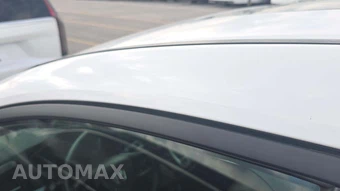 2024 Honda Odyssey Touring 118.1" WB - miniatura 23