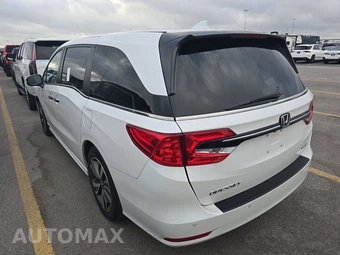 2024 Honda Odyssey Touring 118.1" WB - miniatura 6