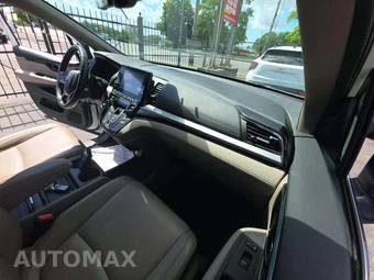 2024 Honda Odyssey Touring 118.1" WB - miniatura 20