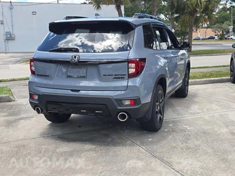 2024 Honda Passport Black Edition - miniatura 3