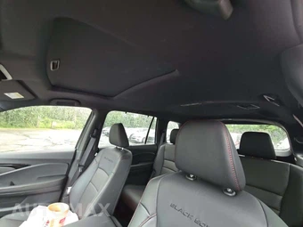 2024 Honda Passport Black Edition - miniatura 11