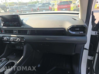 2024 Honda Pilot Elite - miniatura 17