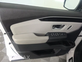 2024 Honda Pilot Touring - miniatura 9