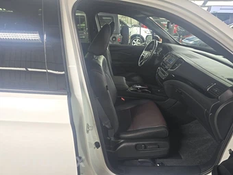 2024 Honda Ridgeline Black Edition Crew Cab Medium Bed - miniatura 8