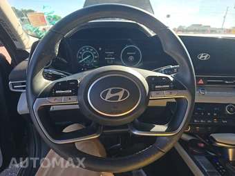 2024 Hyundai Elantra Hybrid Limited - miniatura 10