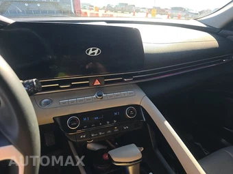 2024 Hyundai Elantra Hybrid Limited - miniatura 11