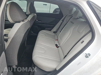 2024 Hyundai Elantra Limited - miniatura 13
