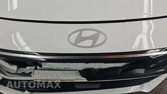 2024 Hyundai Elantra Limited - miniatura 28