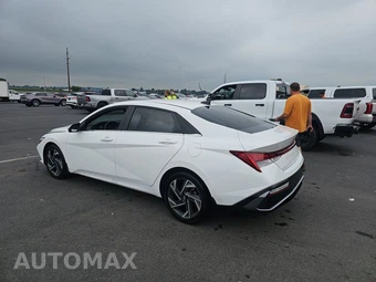 2024 Hyundai Elantra Limited - miniatura 6