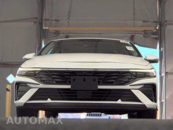 2024 Hyundai Elantra Limited - miniatura 3