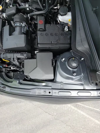 2024 Hyundai Elantra Limited - miniatura 21