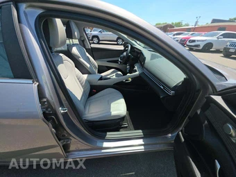 2024 Hyundai Elantra Limited - miniatura 18