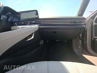 2024 Hyundai Elantra Limited - miniatura 19