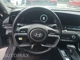 2024 Hyundai Elantra Limited - miniatura 10