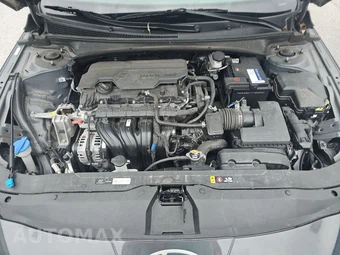 2024 Hyundai Elantra Limited - miniatura 15