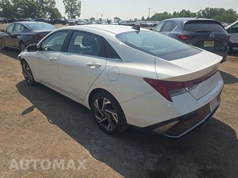 2024 Hyundai Elantra Limited - miniatura 6