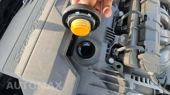 2024 Hyundai Elantra Limited - miniatura 17