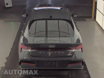 2024 Hyundai Elantra Limited - miniatura 5
