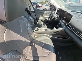 2024 Hyundai Elantra Limited - miniatura 14