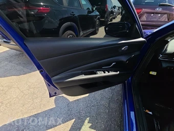 2024 Hyundai Elantra Limited - miniatura 15