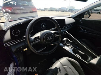 2024 Hyundai Elantra Limited - miniatura 16